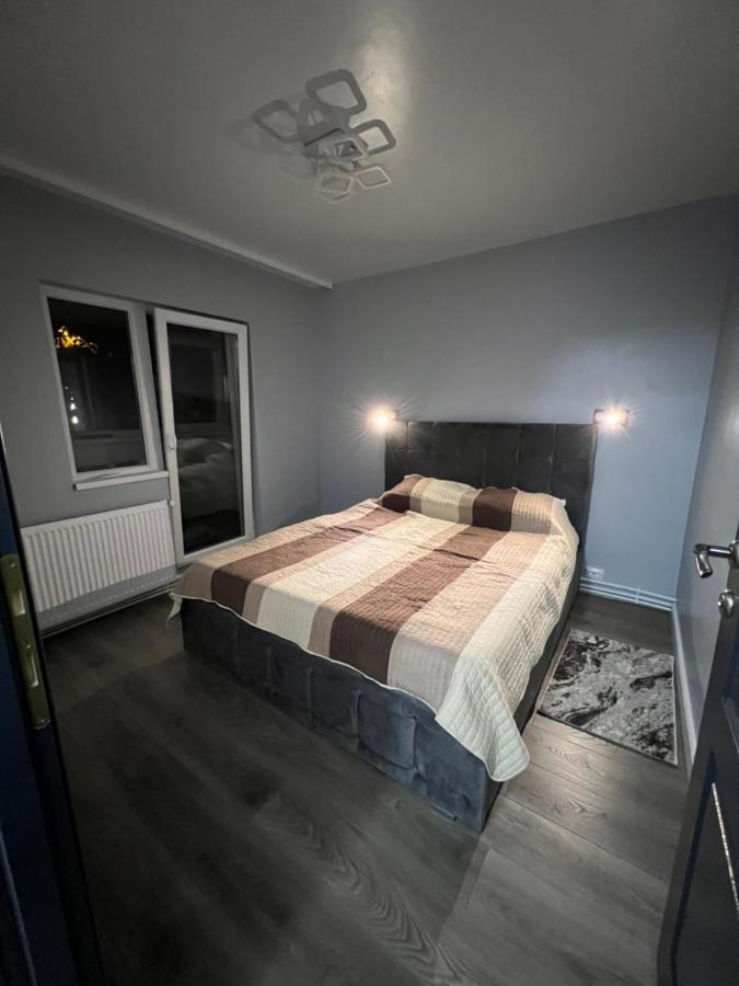 The Urban Hub 2 Appartement Iasi Buitenkant foto